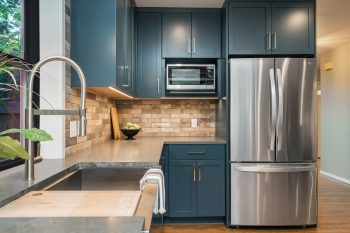 Reed Home Seattle_Kitchen FridgeWallStraight